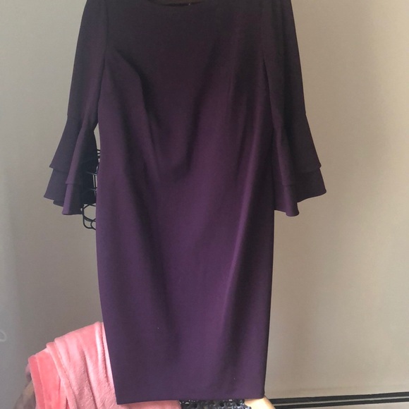 CK Plum Bell-Shaped Sleeved Sheath Dress - Picture 5 of 5